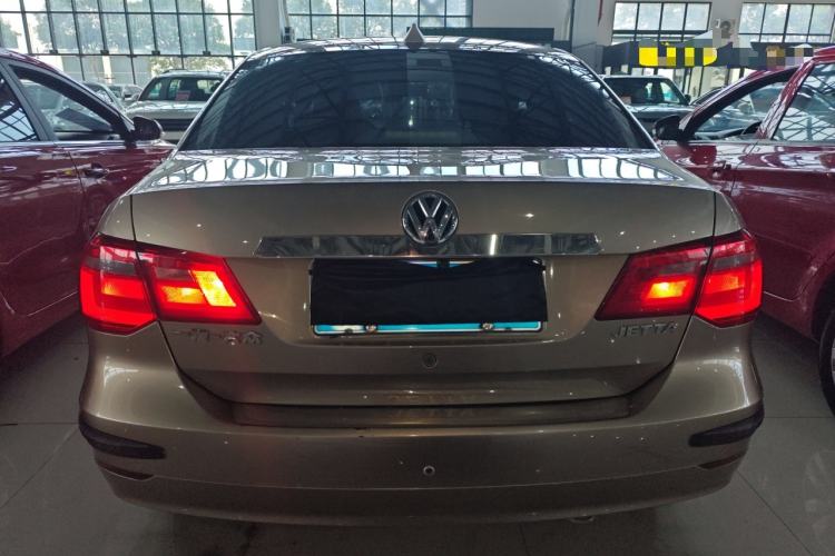 Used Volkswagen Jetta 2013 1.6L Manual Comfort Model Rear