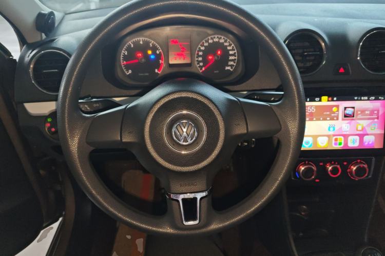 Used Volkswagen Jetta 2013 1.6L Manual Comfort Model Steering Wheel