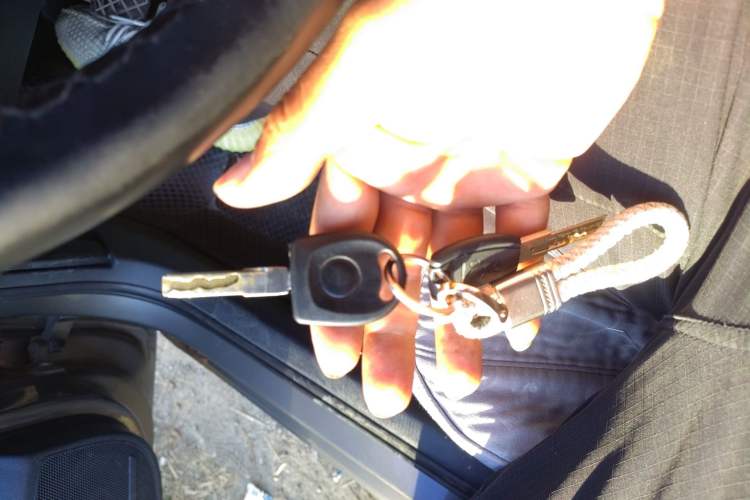 Used Volkswagen Jetta 2013 1.6L Manual Fashion Edition Vehicle Key