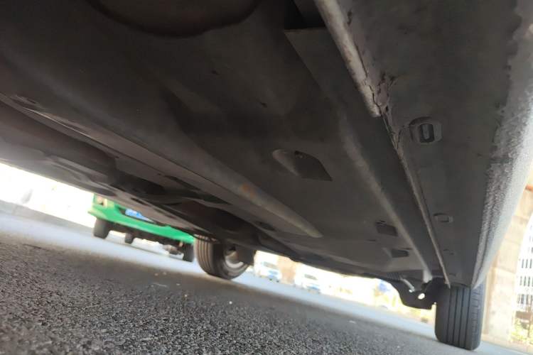 Used Volkswagen Jetta 2013 1.6L Automatic Comfort Model Chassis Front Left