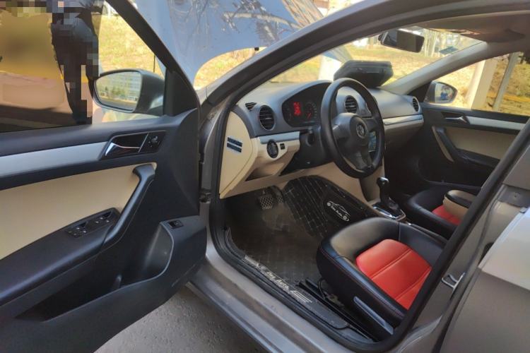 Used Volkswagen Jetta 2013 1.6L Automatic Comfort Model Driver Seat