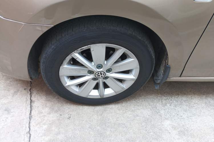 Used Volkswagen Jetta 2013 1.6L Manual Comfort Model Exterior 4