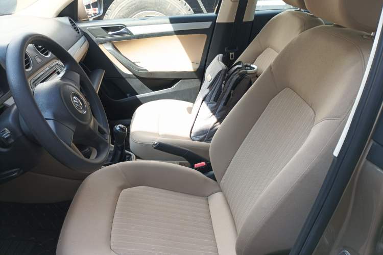 Used Volkswagen Jetta 2013 1.6L Manual Comfort Model Left Front Seat