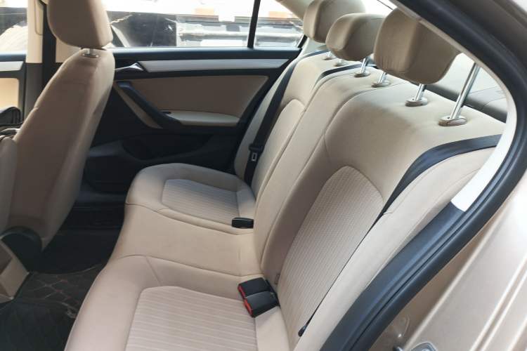 Used Volkswagen Jetta 2013 1.6L Manual Comfort Model Left Rear Seat