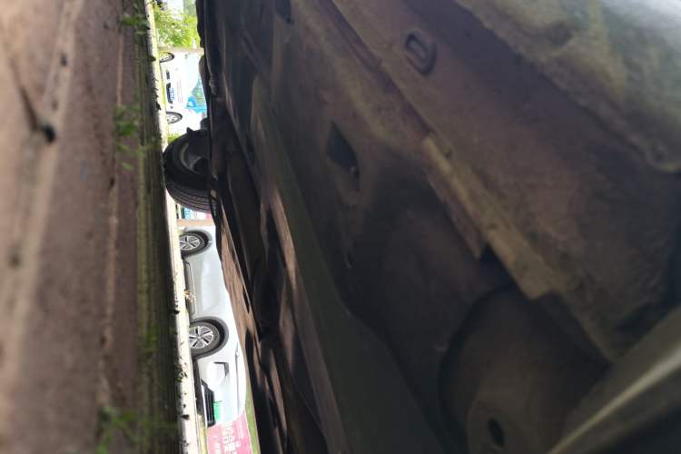 Used Volkswagen Jetta 2013 1.6L Automatic Comfort Model Chassis Front Right