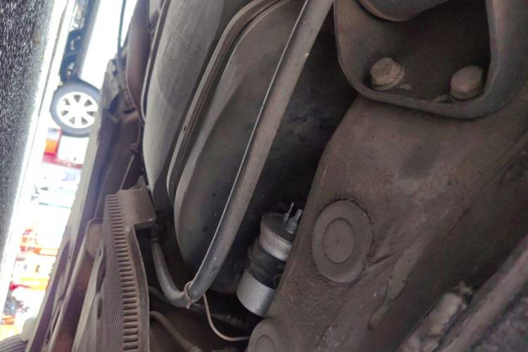 Used Volkswagen Jetta 2013 1.6L Manual Comfort Model Chassis Rear Right