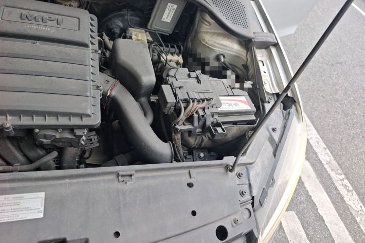 Used Volkswagen Jetta 2013 1.6L Manual Comfort Model Engine Bay Left
