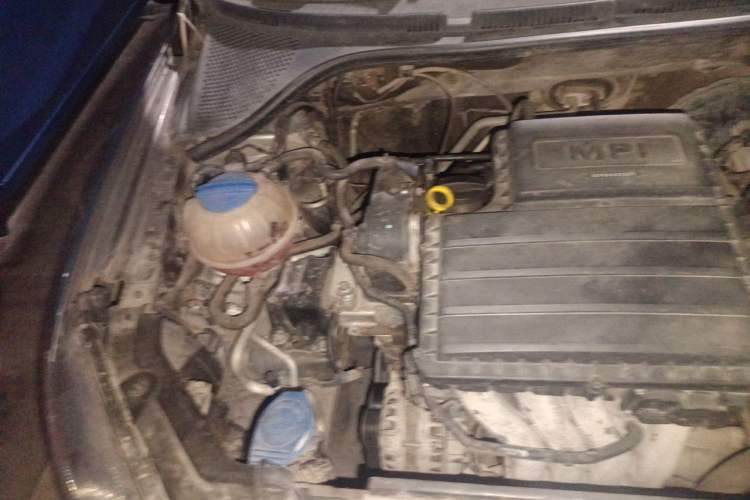 Used Volkswagen Jetta 2013 1.6L Manual Comfort Model Engine Bay Right