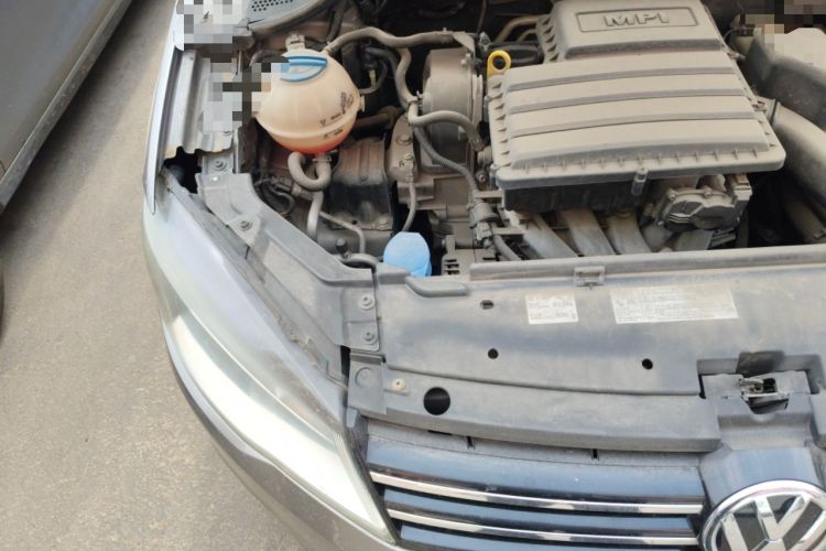 Used Volkswagen Jetta 2013 1.6L Manual Comfort Model Engine Bay Right