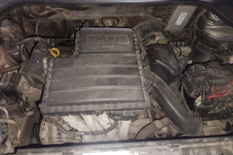 Used Volkswagen Jetta 2013 1.6L Manual Comfort Model Engine Bay