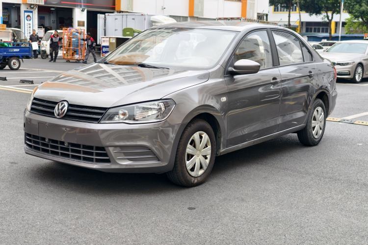 Used Volkswagen Jetta 2013 1.6L Automatic Fashion Model Exterior 1