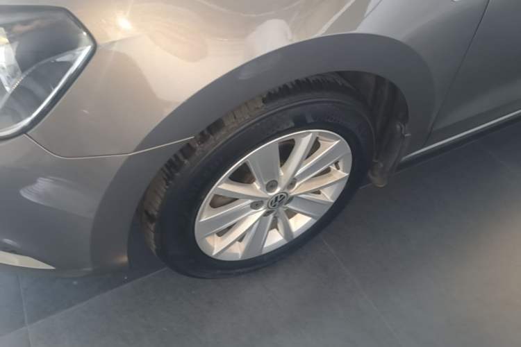 Used Volkswagen Jetta 2013 1.6L Automatic Comfort Model Exterior 4