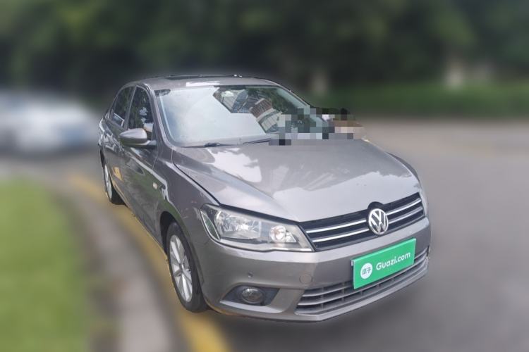 Used Volkswagen Jetta 2013 1.6L Automatic Comfort Model Front Right 45 Deg