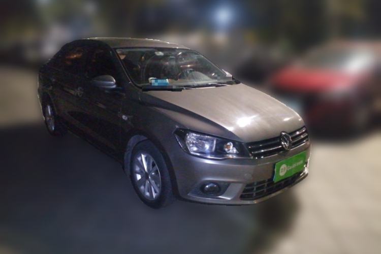 Used Volkswagen Jetta 2013 1.6L Automatic Comfort Model Front Right 45 Deg