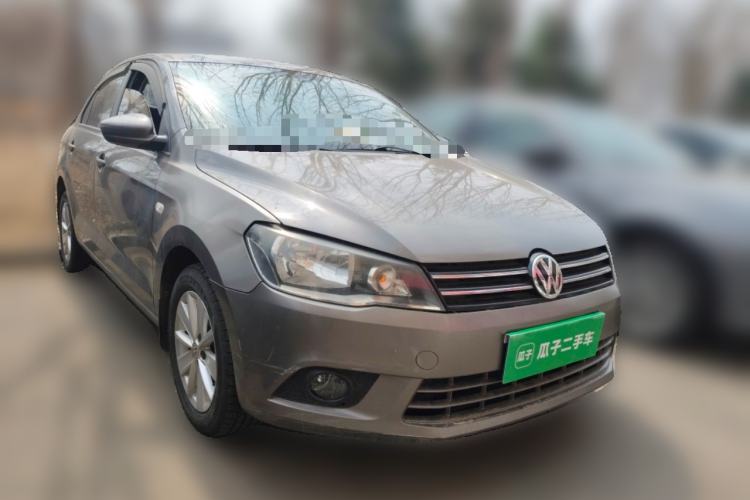 Used Volkswagen Jetta 2013 1.6L Manual Comfort Model Front Right 45 Deg