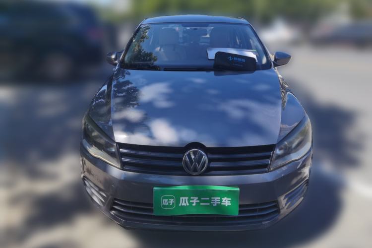 Used Volkswagen Jetta 2013 1.6L Manual Fashion Edition Front
