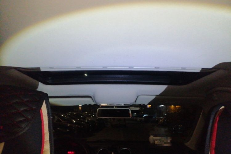 Used Volkswagen Jetta 2013 1.6L Automatic Comfort Model Headliner