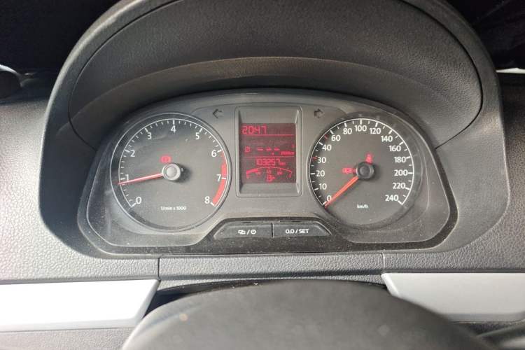 Used Volkswagen Jetta 2013 1.6L Manual Comfort Model Instrument Cluster