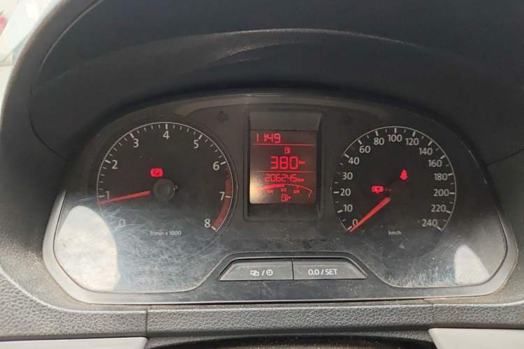Used Volkswagen Jetta 2013 1.6L Manual Comfort Model Instrument Cluster