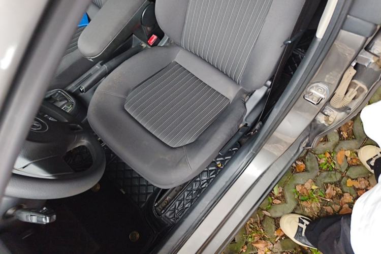 Used Volkswagen Jetta 2013 1.6L Automatic Comfort Model Left Front Seat