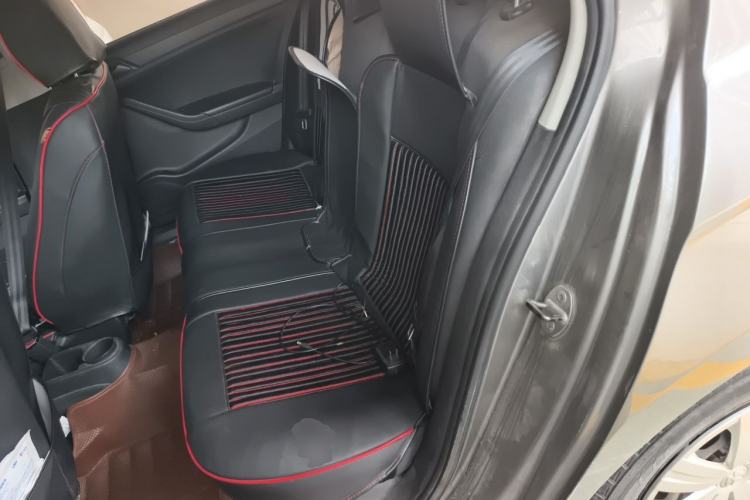 Used Volkswagen Jetta 2013 1.6L Manual Fashion Edition Left Rear Seat