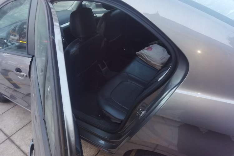 Used Volkswagen Jetta 2013 1.6L Manual Comfort Model Left Rear Seat