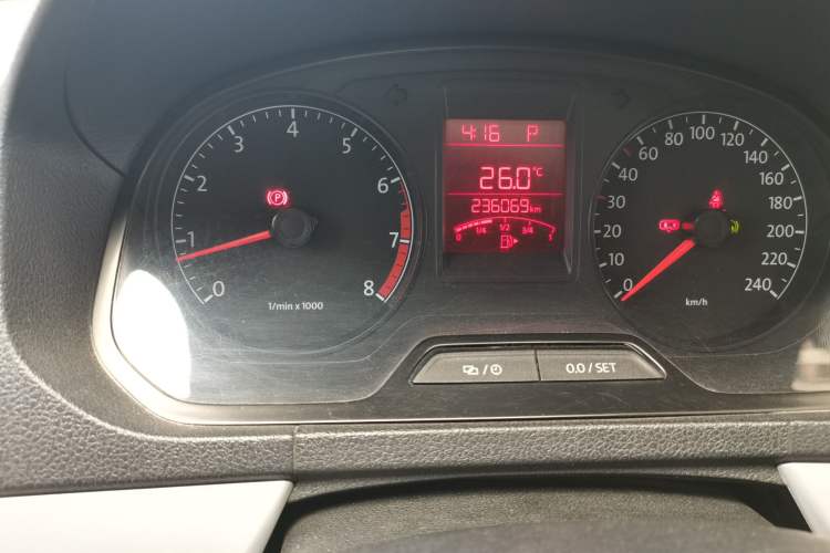 Used Volkswagen Jetta 2013 1.6L Automatic Comfort Model Odometer Close Up