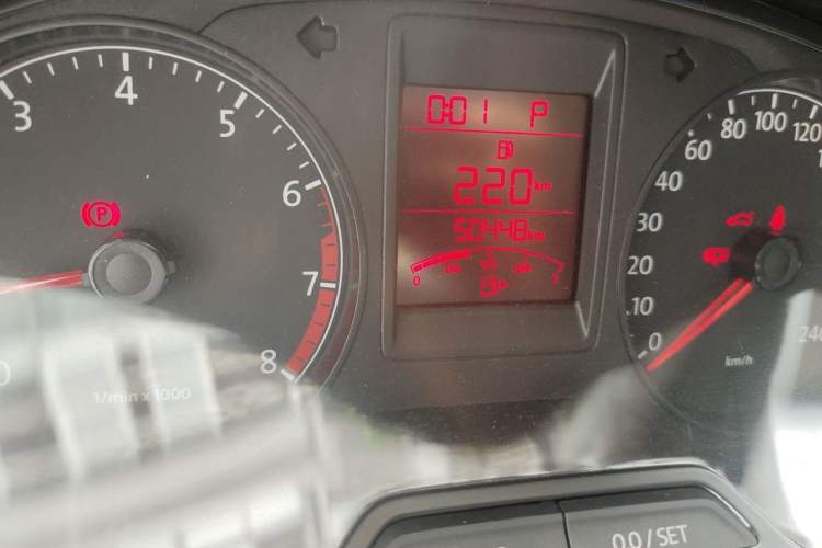 Used Volkswagen Jetta 2013 1.6L Automatic Comfort Model Odometer Close Up