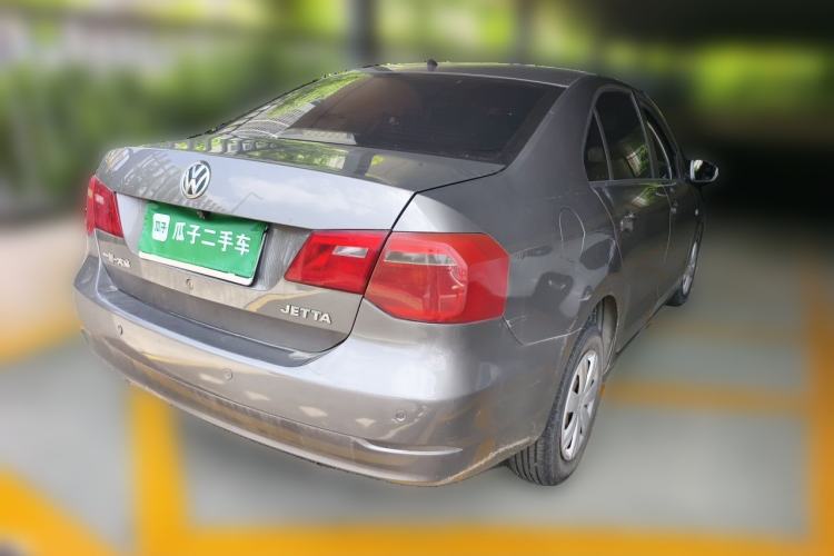 Used Volkswagen Jetta 2013 1.6L Manual Fashion Edition Rear Right 45 Deg