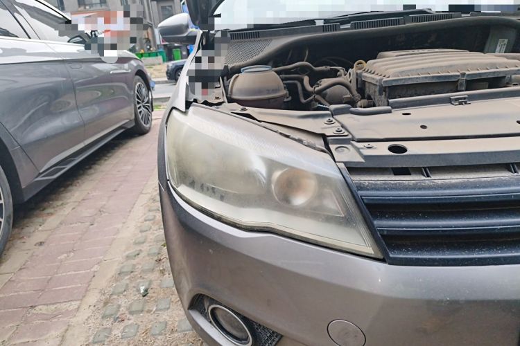 Used Volkswagen Jetta 2013 1.4L Manual Comfort Model Right Front Headlight