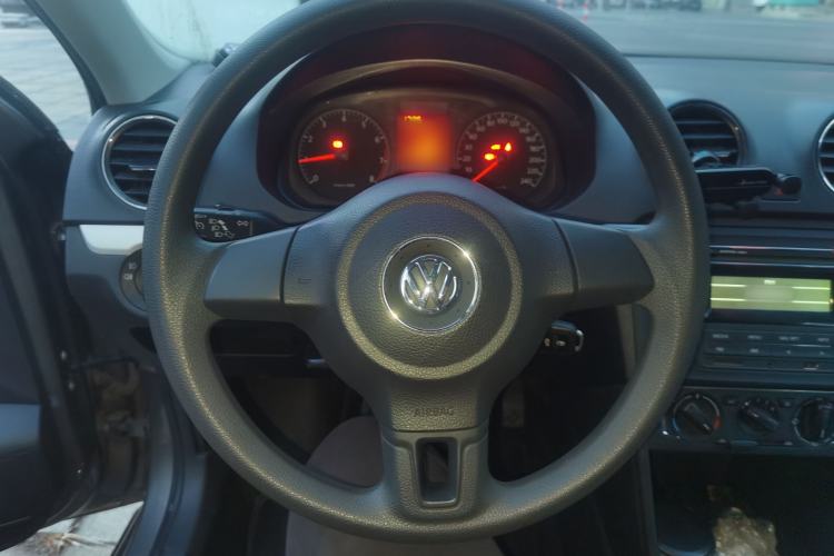 Used Volkswagen Jetta 2013 1.6L Manual Comfort Model Steering Wheel