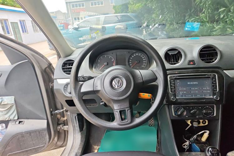 Used Volkswagen Jetta 2013 1.6L Manual Comfort Model Steering Wheel
