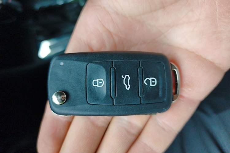 Used Volkswagen Jetta 2013 1.6L Automatic Comfort Model Vehicle Key