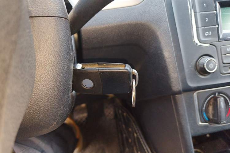 Used Volkswagen Jetta 2013 1.4L Manual Comfort Model Vehicle Key