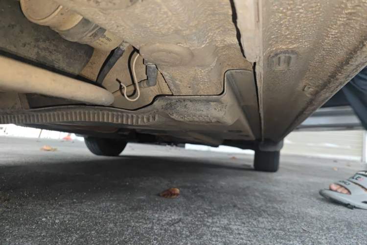 Used Volkswagen Jetta 2013 1.6L Manual Fashion Edition Chassis Rear Right