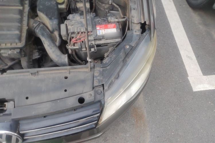 Used Volkswagen Jetta 2013 1.6L Manual Comfort Model Engine Bay Left