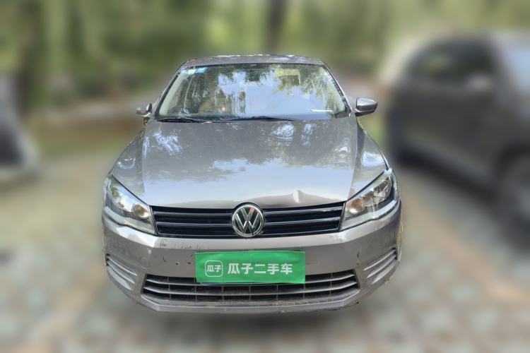Used Volkswagen Jetta 2013 1.4L Manual Fashion Model Front
