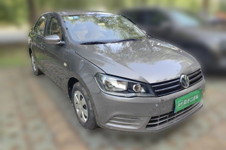 Used Volkswagen Jetta 2013 1.4L Manual Fashion Model Front Right 45 Deg