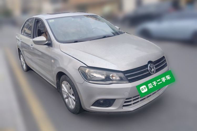 Used Volkswagen Jetta 2013 1.6L Manual Comfort Model Front Right 45 Deg