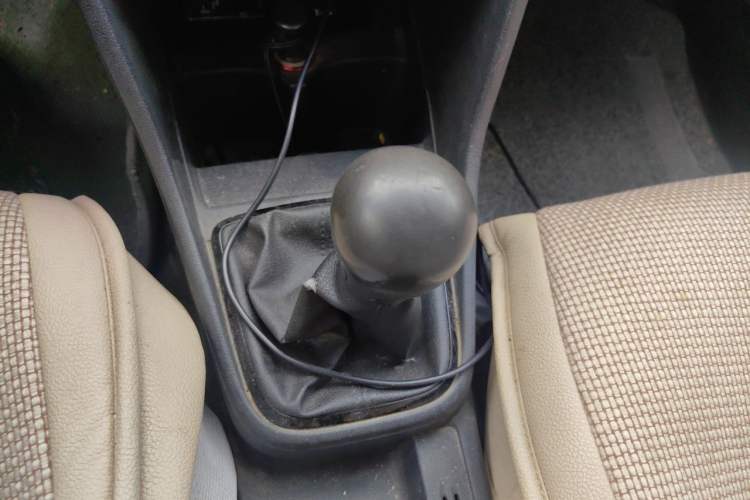 Used Volkswagen Jetta 2013 1.4L Manual Fashion Model Gear Lever