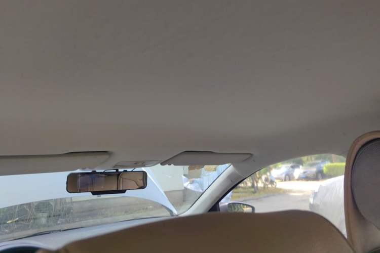 Used Volkswagen Jetta 2013 1.4L Manual Fashion Model Headliner