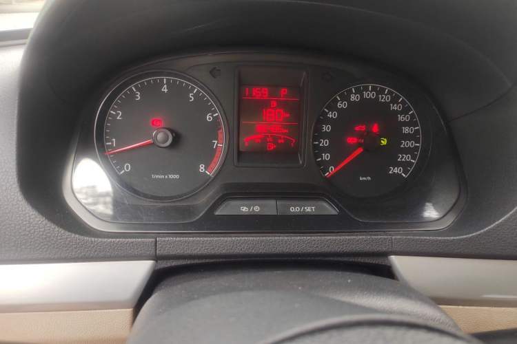 Used Volkswagen Jetta 2013 1.6L Automatic Comfort Model Odometer Close Up