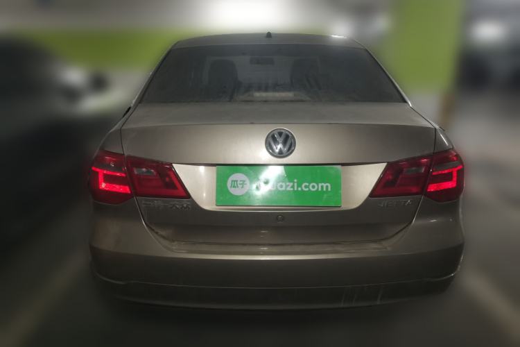 Used Volkswagen Jetta 2013 1.6L Manual Fashion Edition Rear
