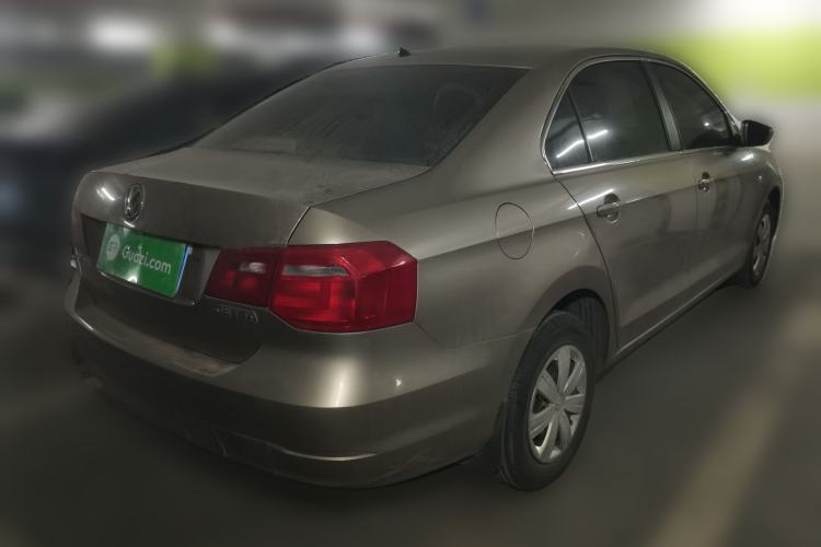 Used Volkswagen Jetta 2013 1.6L Manual Fashion Edition Rear Right 45 Deg