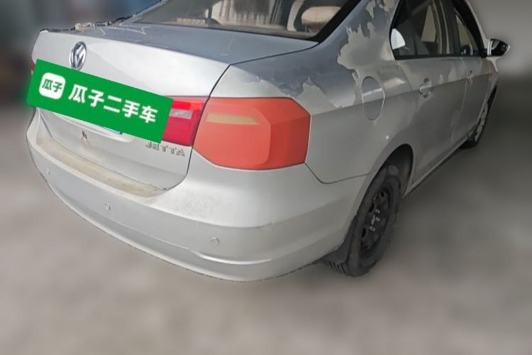Used Volkswagen Jetta 2013 1.6L Manual Fashion Edition Rear Right 45 Deg