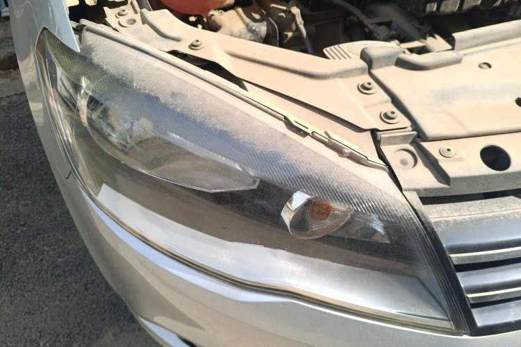 Used Volkswagen Jetta 2013 1.6L Manual Comfort Model Right Front Headlight