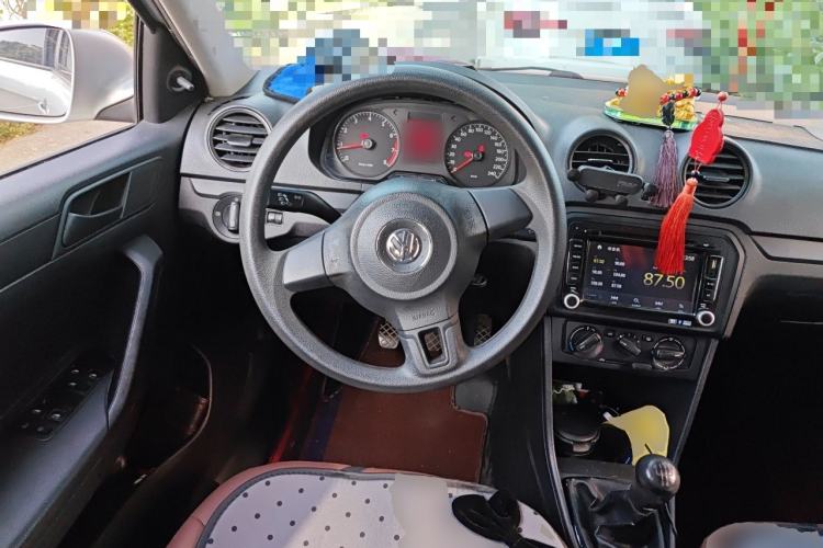 Used Volkswagen Jetta 2013 1.6L Manual Fashion Edition Steering Wheel