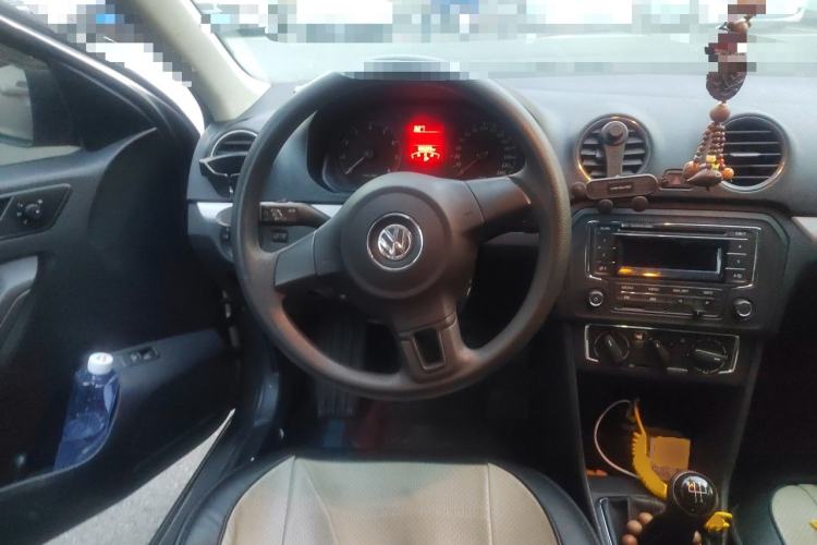 Used Volkswagen Jetta 2013 1.6L Manual Comfort Model Steering Wheel