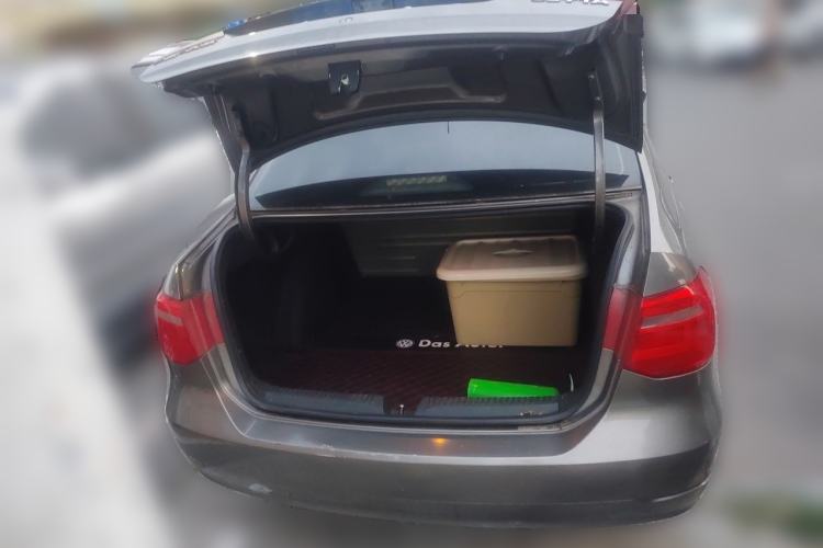 Used Volkswagen Jetta 2013 1.6L Manual Comfort Model Trunk