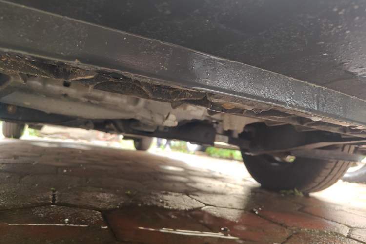 Used Volkswagen Jetta 2013 1.6L Manual Fashion Edition Chassis Front